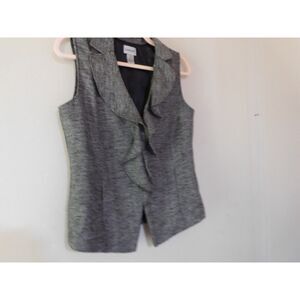 Chicos womens ruffled front vest, size 0